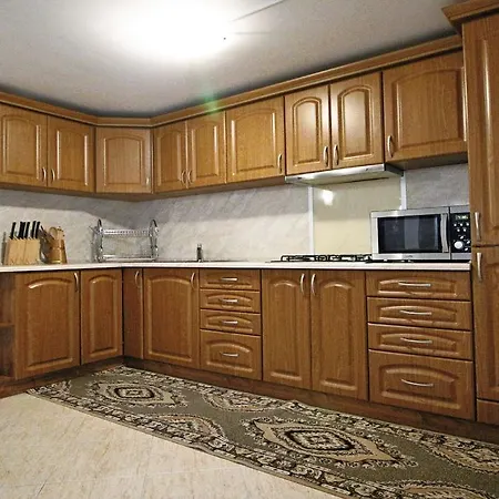 Lichajowka Oda ve Kahvaltı