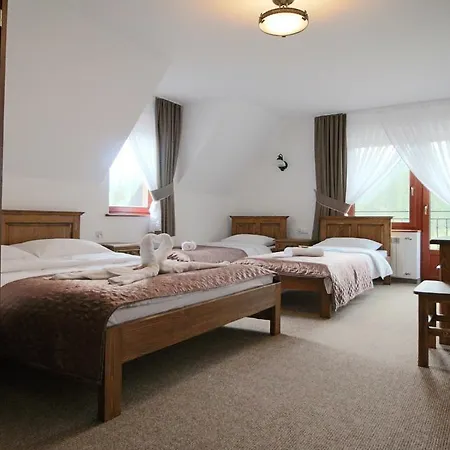 Lichajowka Oda ve Kahvaltı 3*