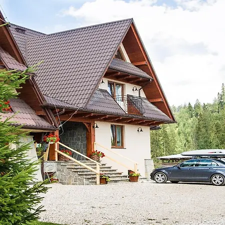 Lichajowka Oda ve Kahvaltı 3*