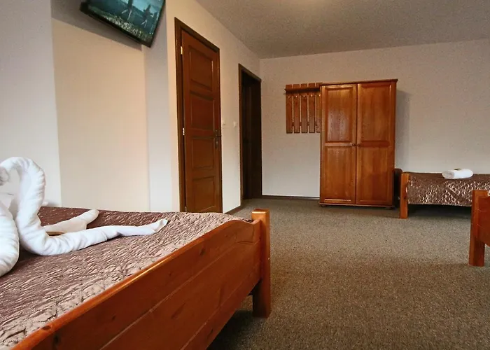 住宿加早餐酒店 Lichajowka Ciche Małe