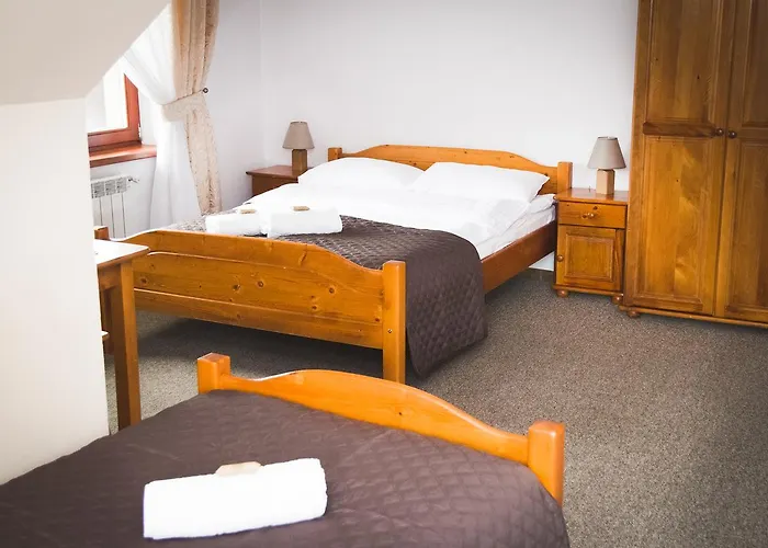 住宿加早餐酒店 Lichajowka Ciche Małe