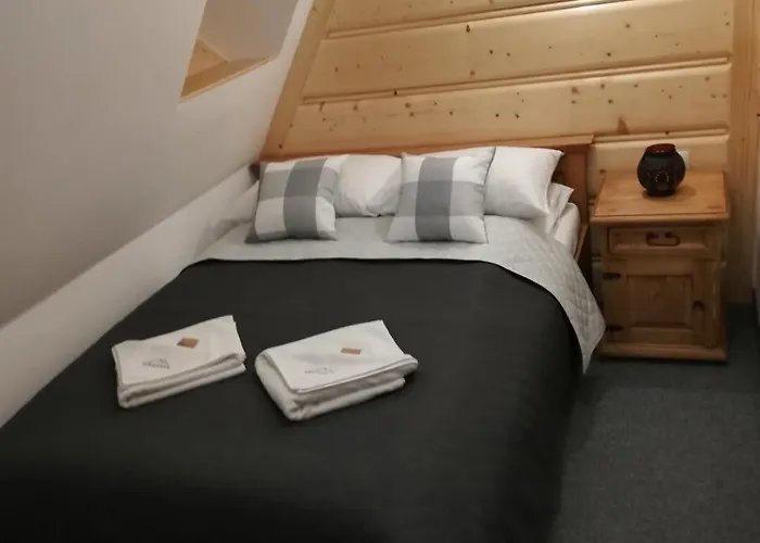 Lichajowka 住宿加早餐酒店 3*